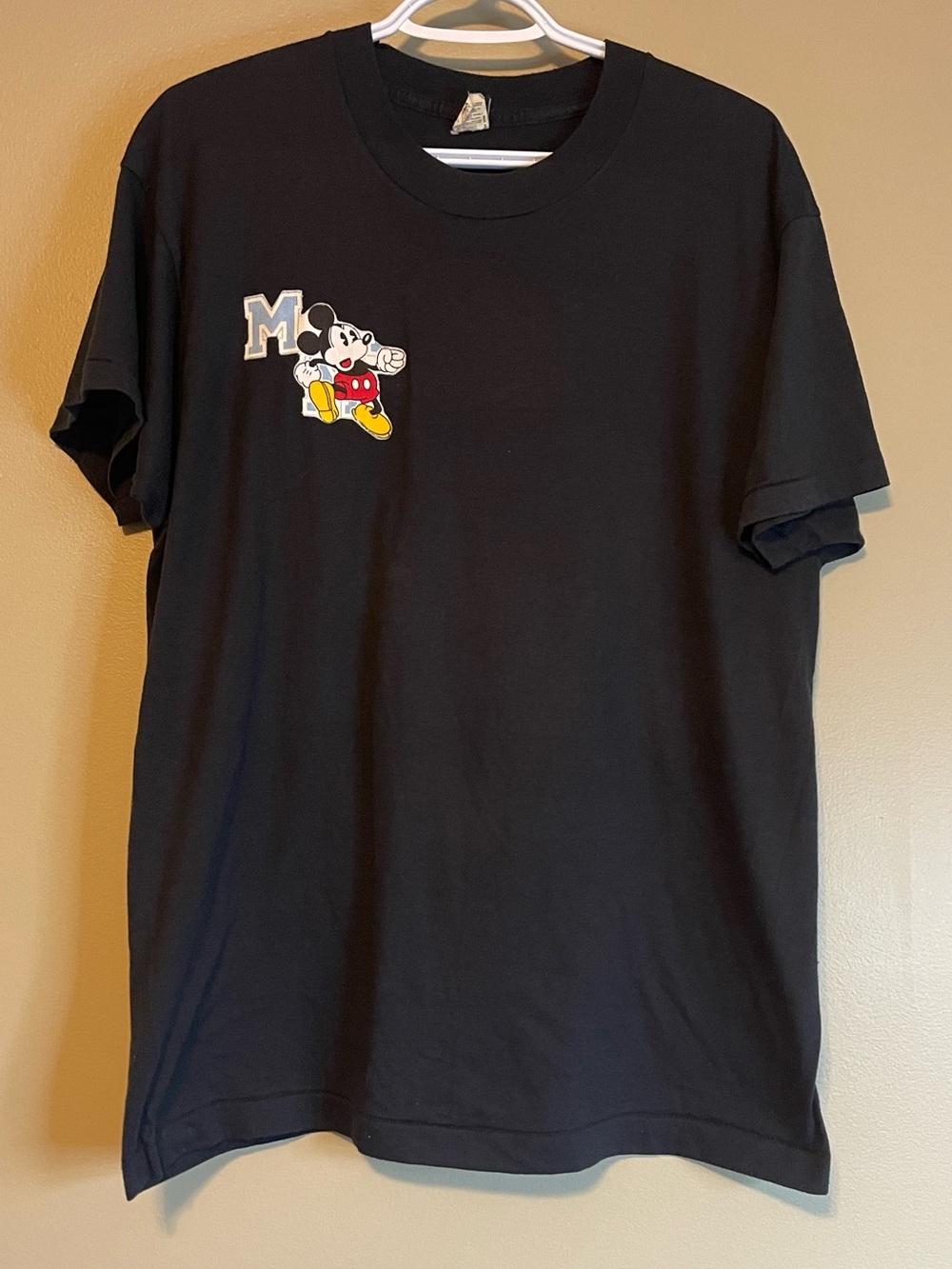 Vintage 80’s Screen Stars Single Stitch Walt Disney Mickey Mouse Patch Tee